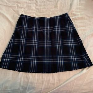 Aritzia mini skirt